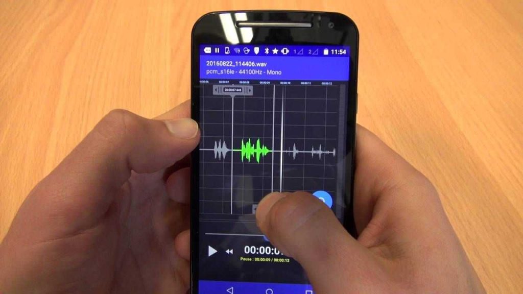 Android में Voice स्टूडियो की तरह रिकॉर्ड करें